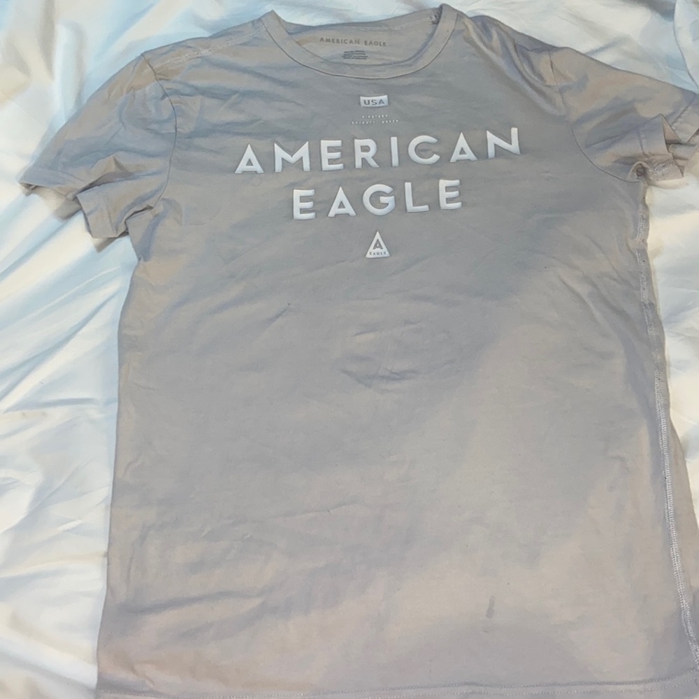 American eagle tee xs